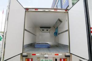 东风华神 特商 4.5T 4.05米 72.1kWh 纯电动厢式轻卡载货车(EQ5045XXYTBEV4)