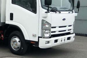 庆铃汽车 五十铃KV600 7.3T 4.17米单排 96.77kWh 纯电动厢式轻卡载货车(QL5070XXYBEVECCA)