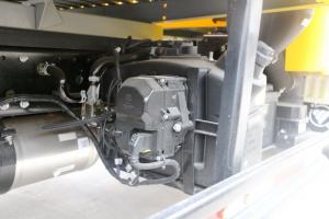 福田 奥铃TX 科技版 110马力 3.22米 国五双排栏板轻卡载货车(液刹)(BJ1041V9ADA-A1)