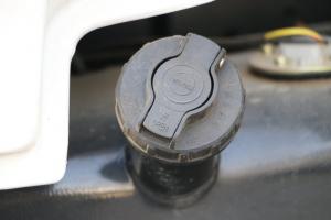 庆铃 五十铃100P 98马力 3.235米 国五双排栏板轻卡载货车(QL1040A6HW)