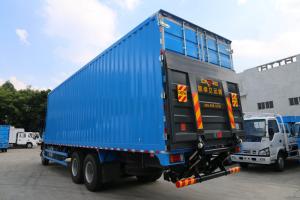 庆铃 FVZ重卡 300马力 6X4 9.35米 国五厢式载货车(八挡)(QL5250XXYWTFZJ)