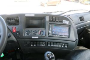 东风商用车 天龙VL重卡 2019款轻赢版 450马力 6X4 国五牵引车(DFH4250A4)