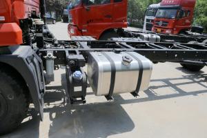 东风商用车 天锦中卡 180马力 4X2 6.75米 国五仓栅式载货车(DFH5160CCYBX1JVA)
