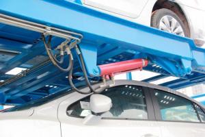 东风商用车 天锦重卡 285马力 6X2 国五车辆运输车(ZJV5210TCL)