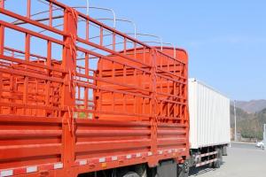 东风商用车 天锦中卡 180马力 4X2 6.75米 国五仓栅式载货车(DFH5180CCYBX3JV)