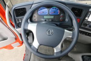 东风商用车 天龙重卡 220马力 4X2 9.6米 国五厢式载货车底盘(DFH5180XXYB1)