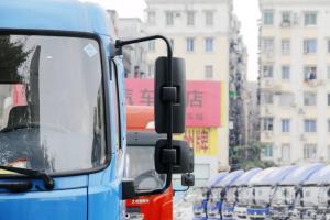 东风商用车 天锦中卡 160马力 4X2 6.75米 国五厢式载货车(DFH5110XXYBX1V)