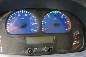 东风商用车 天锦中卡 160马力 4X2 6.75米 国五厢式载货车(DFH5110XXYBX1V)
