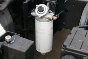 东风商用车 天锦中卡 160马力 4X2 6.75米 国五厢式载货车(DFH5110XXYBX1V)
