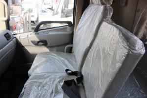 东风商用车 天锦中卡 180马力 4X2 6.75米 国五栏板载货车(DFH1180BX1JV)