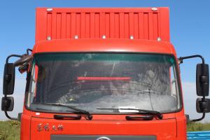 东风商用车 天锦中卡 180马力 4X2 7.65米 国五厢式载货车(DFH5160XXYBX2DV)