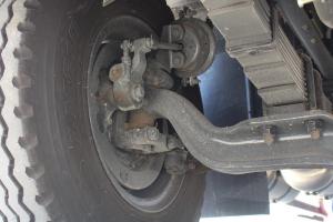 东风商用车 天锦中卡 180马力 4X2 7.65米 国五厢式载货车(DFH5160XXYBX2DV)