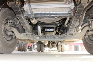 东风商用车 天锦中卡 180马力 4X2 6.75米 国五厢式载货车(DFH5180XXYBX1DV)
