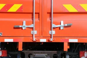 东风商用车 天锦中卡 160马力 4X2 6.75米 国五仓栅式载货车(DFH5160CCYBX1JV)