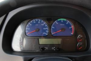 东风商用车 天锦中卡 160马力 4X2 6.75米 京五排半栏板载货车(DFH1140BX1V)