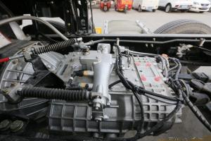 东风商用车 天龙重卡 轻赢版 350马力 8X4 9.6米 国五栏板载货车(DFH1310A1)