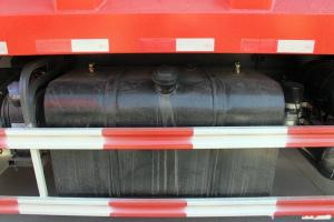 东风商用车 天锦中卡 240马力 4X2 5.4米 国五自卸车(DFH3180B)