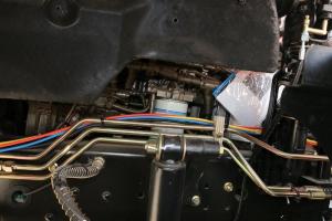 东风商用车 天锦中卡 200马力 6X2 5.5米 国五自卸车(DFH3250BX9)
