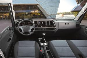 现代商用车 盛图 141马力 4X2 4.05米 载货车冷藏车(CHM5040XLCGDC33V)