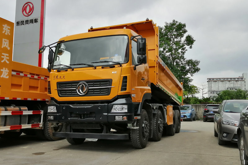 东风商用车 天龙KC重卡 340马力 8X4 5.8米 国五自卸车(DFH3310A8)