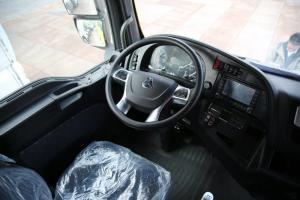 中国重汽 汕德卡SITRAK G7W重卡 经典版 460马力 6X4 国五牵引车(ZZ4256N324WE1)