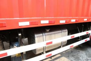 中国重汽 汕德卡SITRAK C5H重卡 310马力 8X4 9.52米 国五厢式载货车(ZZ5316XXYN466GE1)