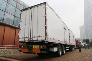 中国重汽 汕德卡SITRAK C7H重卡 480马力 6X2 国五中置轴货运车(ZZ5266ZKXV603HE1)