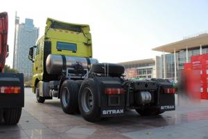 中国重汽 汕德卡SITRAK C7H重卡 430马力 6X4 国五LNG牵引车(ZZ4256V384HE1LB)