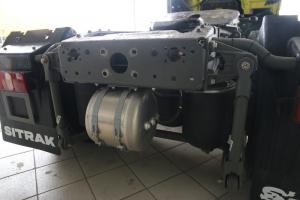 中国重汽 汕德卡SITRAK C7H重卡 540马力 6X4 国五自动挡牵引车(AMT手自一体)(高顶)(ZZ4256V324HE1B)