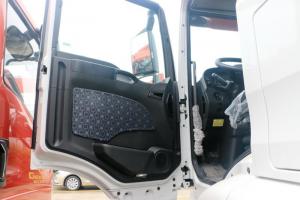 中国重汽 汕德卡SITRAK C7H重卡 440马力 6X4 国五危险品牵引车(ZZ4256V324ME1W)