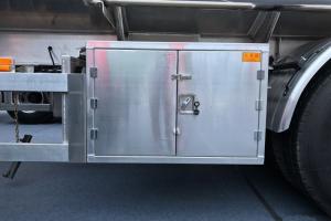 三一集团 英杰版 400马力 6X4 国五牵引车(HQC4251T)