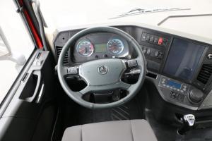 三一集团 军亮版 430马力 6X4 国五牵引车(HQC4252T3G6E3)