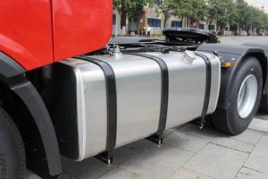 三一集团 英杰版 500马力 6X4 国五牵引车(HQC4250T)