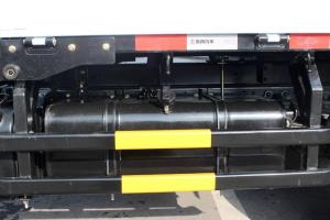 东风 福瑞卡F4 95马力 3.27米 国五 双排栏板轻卡载货车(常柴)(EQ1041D3BDF)