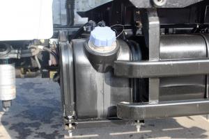 东风 福瑞卡F4 95马力 3.27米 国五 双排栏板轻卡载货车(常柴)(EQ1041D3BDF)