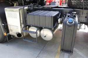 上汽红岩 杰狮重卡C500e 冠军版 560马力 6X4 国五 牵引车(CQ4256HYVG334)