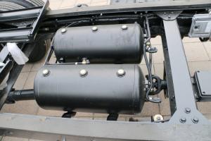 时代汽车 领航 156马力 4.165米 国五 单排厢式轻卡载货车(BJ5043XXY-BF)