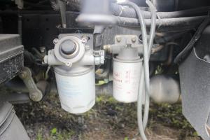 飞碟奥驰 A1系列 102马力 3.8米 国五 排半仓栅式轻卡载货车(FD5040CCYW16K5-2)