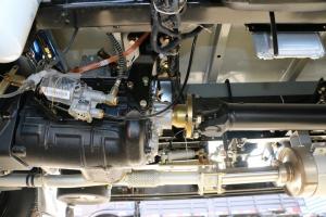 飞碟奥驰 A3系列 130马力 4.17米 国五 单排栏板轻卡载货车(FD1045W63K5-2)