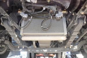 飞碟奥驰 X6系列 165马力 4.15米 国五 单排栏板轻卡载货车(FD1043W67K5-1)