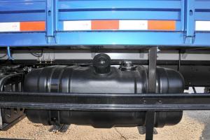 飞碟奥驰 D3系列 130马力 5.76米 国五 排半栏板载货车(FD1101P63K5-2)