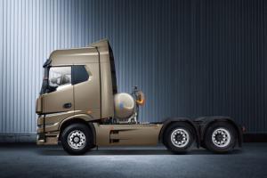 吉利远程 M100重卡 430马力 6X4 国六 LNG牵引车(DNC4250GNK6)