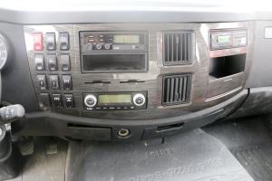  一汽解放 J6L 轻量化版 320马力 8X4 国五 混凝土搅拌车(CA5310GJBP62K2T4E5) 