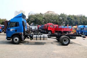  解放 麟VH 220马力 4X2 6.8米 国六 厢式载货车(CA5180XXYPK15L2E6A80) 