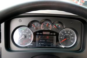  解放 麟VH 220马力 4X2 6.8米 国六 厢式载货车(CA5180XXYPK15L2E6A80) 