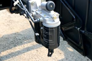  解放 麟VH 220马力 4X2 6.8米 国六 厢式载货车(CA5180XXYPK15L2E6A80) 