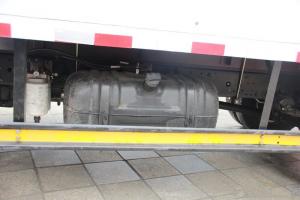  解放 J6F 快递版 110马力 4.21米 国五 单排厢式载货车(CA5040XXYP40K2L1E5A84)