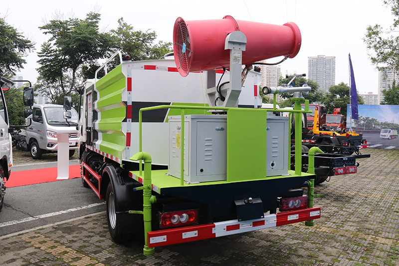 福田时代 领航H2-3360 130马力 4×2 国六 抑尘车（申报中）