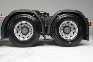 中国重汽 HOWO-TH7 重卡 460马力 6×4 国五 牵引车（ZZ4257W324HE1B）