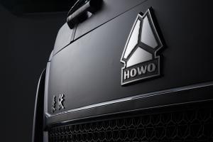 中国重汽 HOWO-TH7 重卡 460马力 6×4 国五 牵引车（ZZ4257W324HE1B）